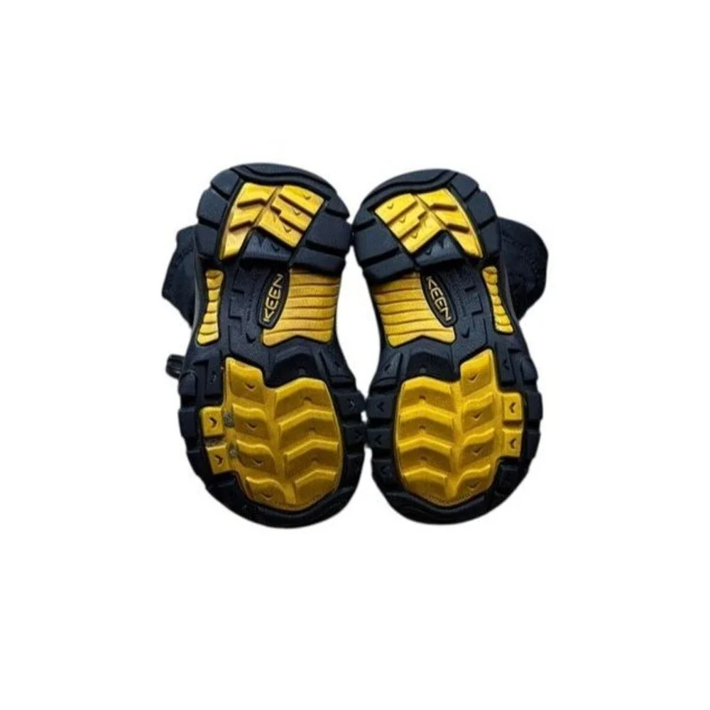 KEEN Bridger Waterproof Insulated Boots Youth Size 9 EU 25/26 Black Leather Zip